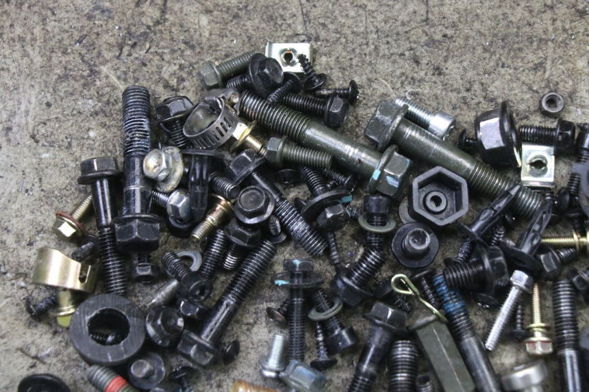 photo de SAC VISSERIE VIS PEUGEOT TWEET 4T 50 (2023 - 2025)