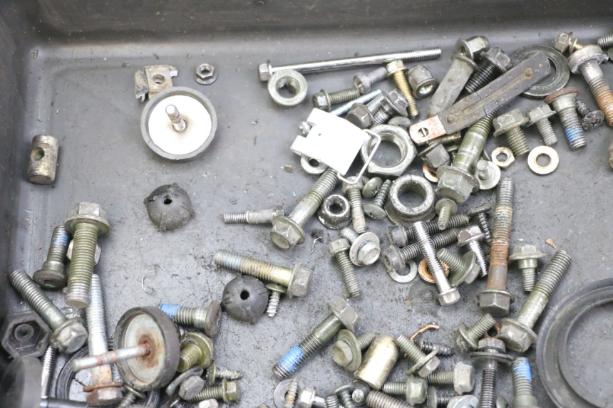 photo de SAC VISSERIE VIS PEUGEOT TWEET 4T 50 (2018 - 2020)