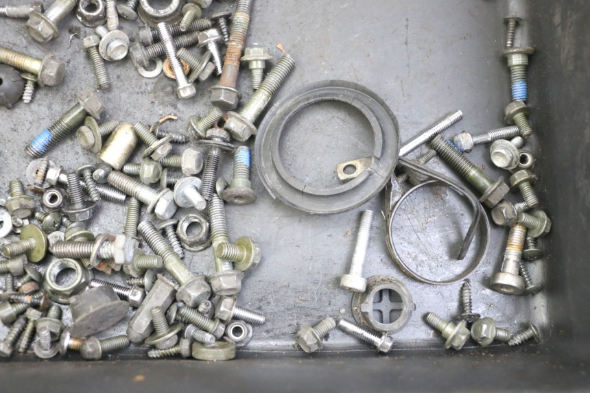 photo de SAC VISSERIE VIS PEUGEOT TWEET 4T 50 (2018 - 2020)