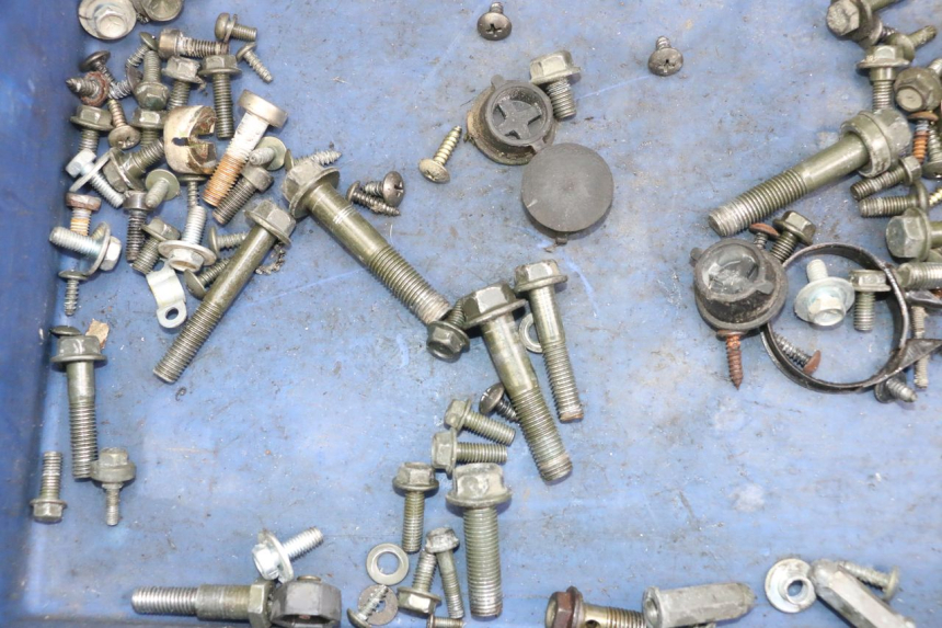 photo de SAC VISSERIE VIS PEUGEOT TWEET 4T 50 (2014 - 2019)