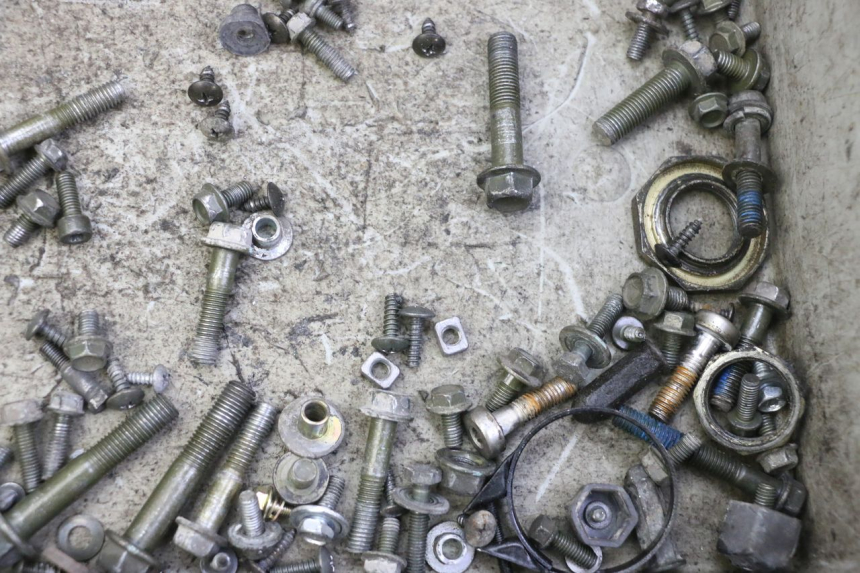 photo de SAC VISSERIE VIS PEUGEOT TWEET 4T 50 (2018 - 2020)