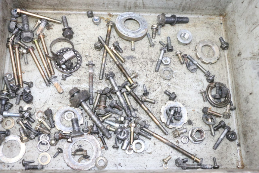 photo de SAC VISSERIE VIS PEUGEOT VIVACITY NEW 2T 50 (2008 - 2017)