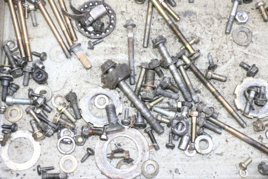 photo de SAC VISSERIE VIS PEUGEOT VIVACITY NEW 2T 50 (2008 - 2017)