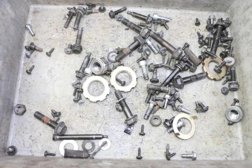 photo de SAC VISSERIE VIS PEUGEOT VIVACITY NEW 4T 50 (2008 - 2017)