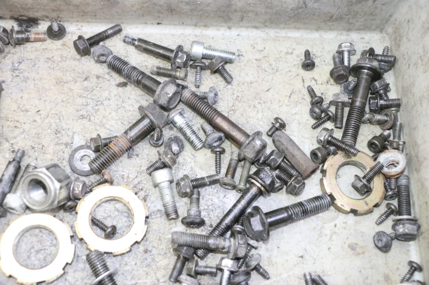 photo de SAC VISSERIE VIS PEUGEOT VIVACITY NEW 4T 50 (2008 - 2017)