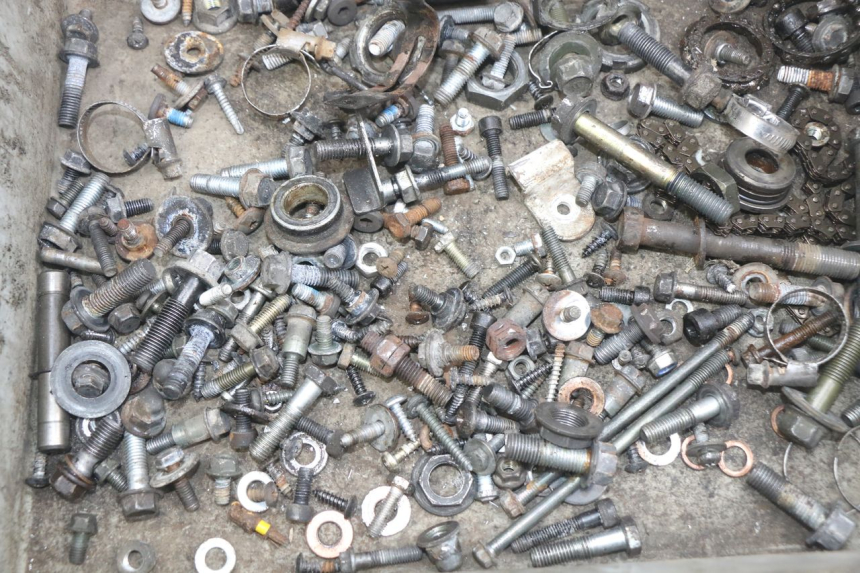 photo de SAC VISSERIE VIS YAMAHA X-MAX XMAX 250 (2006 - 2009)