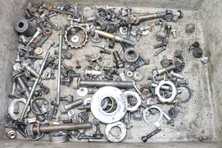 photo de SAC VISSERIE VIS YAMAHA X-MAX XMAX 250 (2006 - 2009)