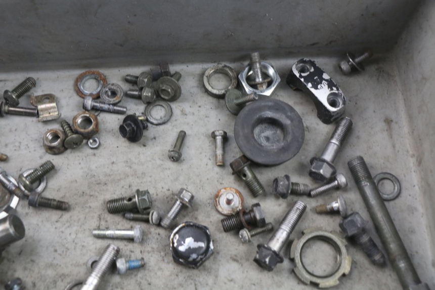 photo de SAC VISSERIE VIS YAMAHA XVS DRAG STAR DRAGSTAR 650 (1997 - 2007)