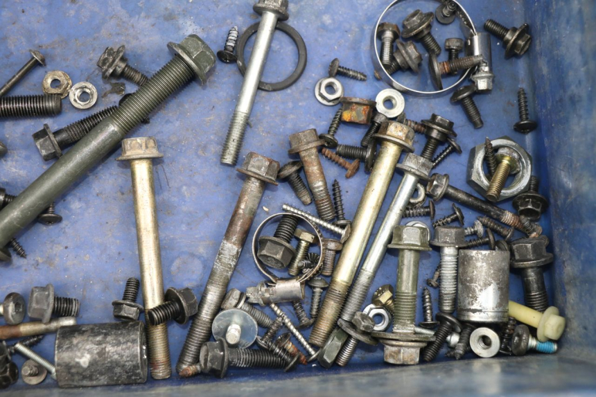 photo de SAC VISSERIE VIS YAMAHA XMAX X-MAX 125 (2006 - 2009)