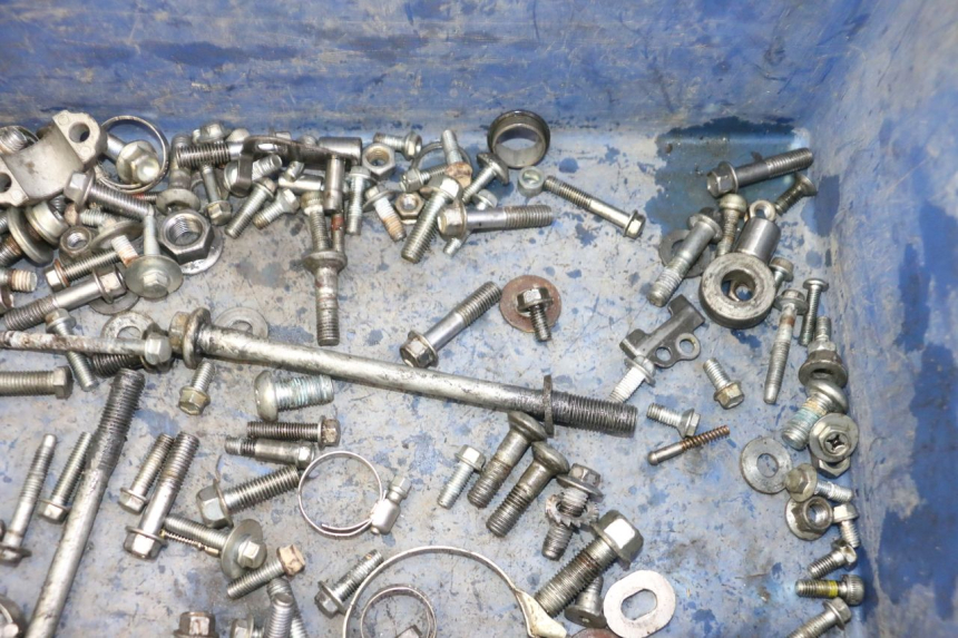 photo de SAC VISSERIE VIS YAMAHA YZF YZ-F 450 (2014 - 2016)