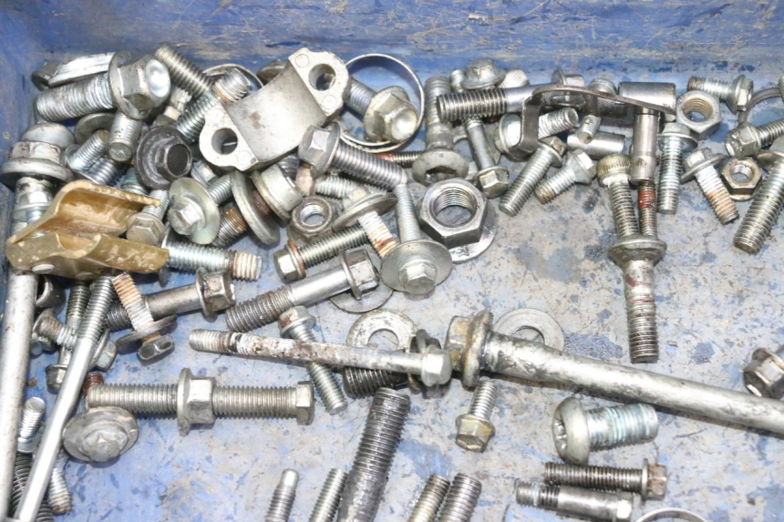 photo de SAC VISSERIE VIS YAMAHA YZF YZ-F 450 (2014 - 2016)