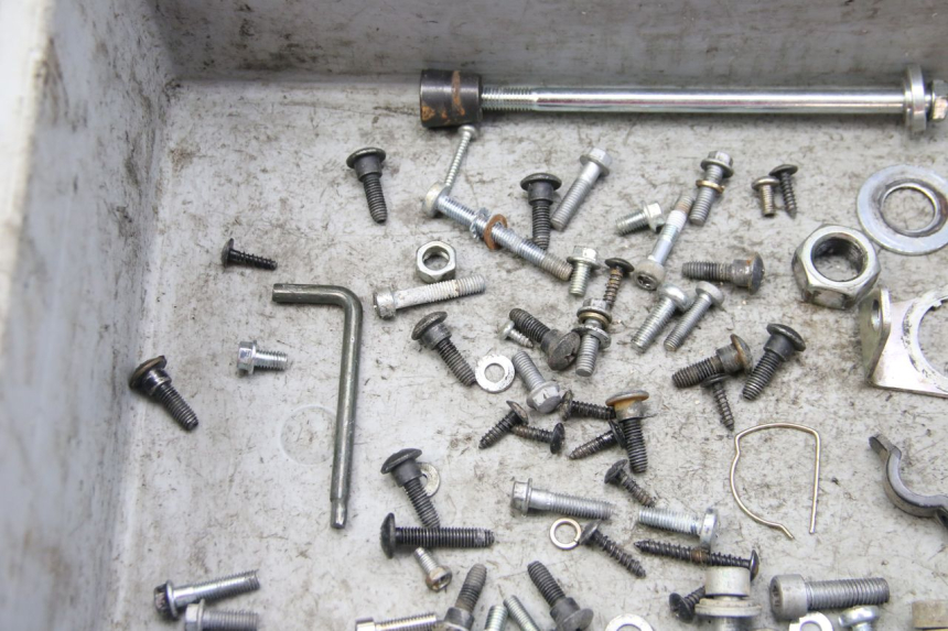 photo de SAC VISSERIE VIS PIAGGIO ZIP 4T 50 (2018 - 2020)