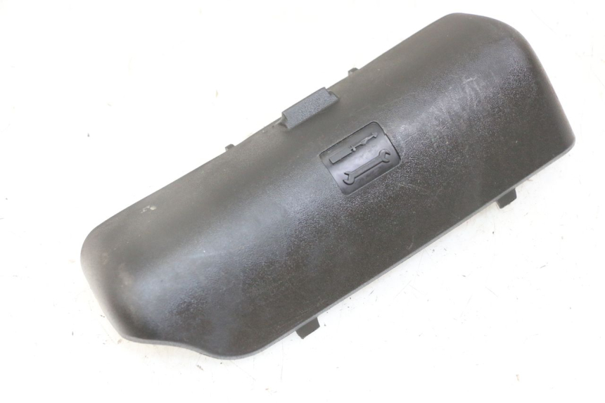 photo de SANGLE TROUSSE OUTILS PIAGGIO MP3 LT 300 (2010 - 2016)
