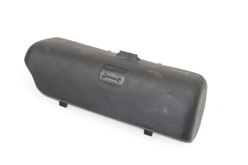 photo de SANGLE TROUSSE OUTILS PIAGGIO MP3 500 (2011 - 2015)