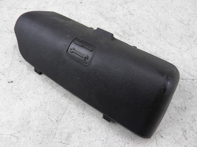 photo de SANGLE TROUSSE OUTILS PIAGGIO MP3 LT 300 (2010 - 2016)