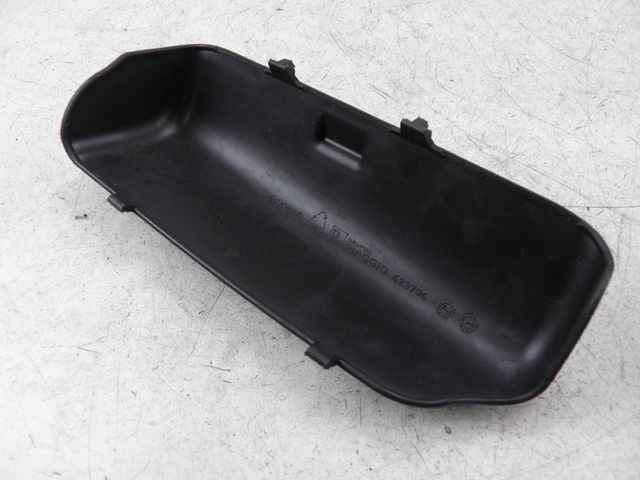 photo de SANGLE TROUSSE OUTILS PIAGGIO MP3 LT 300 (2010 - 2016)