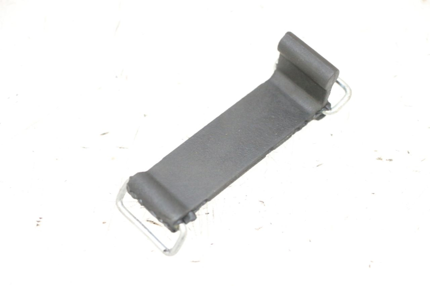 photo de SANGLE TROUSSE OUTILS YAMAHA XMAX X-MAX 125 (2006 - 2009) - Vue principale