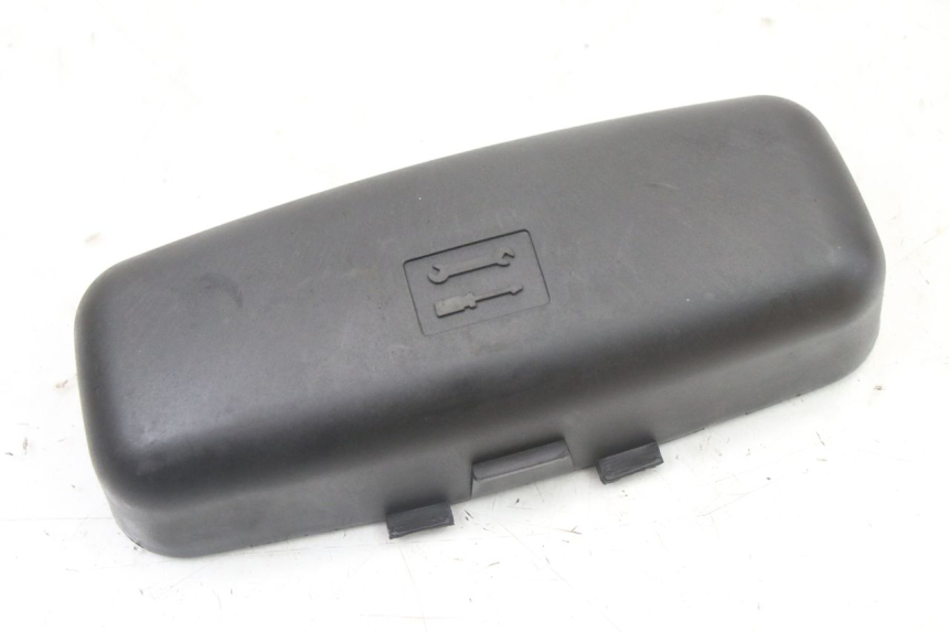 photo de SANGLE TROUSSE OUTILS PIAGGIO XEVO - X EVO 125 (2007 - 2017) - Vue principale