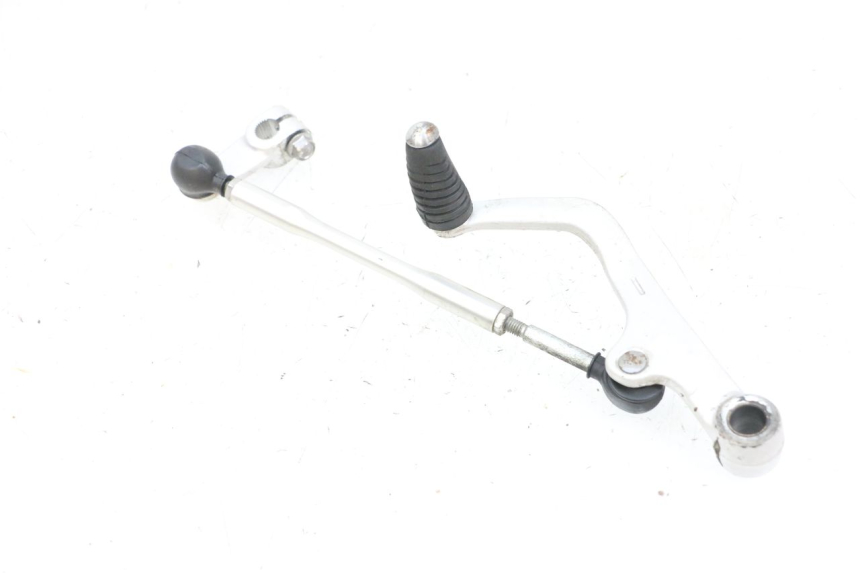 photo de SELECTEUR VITESSE YAMAHA FJR ABS 1300 (2006 - 2012) - Gros plan technique