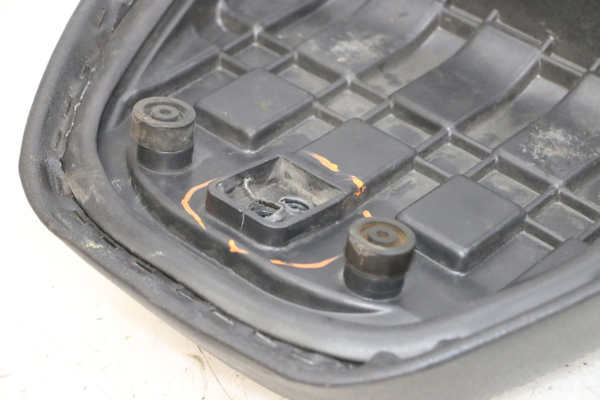 photo de SELLE KYMCO AGILITY 16+ 4T 50 (2018 - 2023) - Vue produit