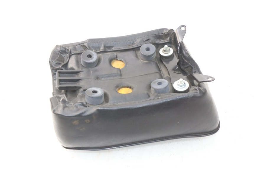 photo de SELLE ARRIERE HONDA CA REBEL 125 (1995 - 2001)