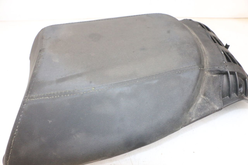 photo de SELLE ARRIERE JM MOTORS GTS 125 (2015 - 2019) - Détail de la pièce