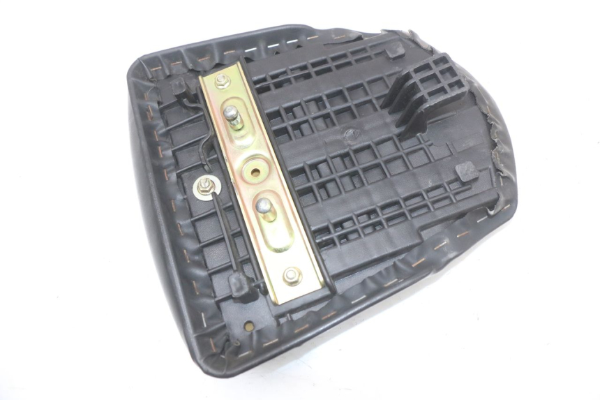 photo de SELLE ARRIERE HYOSUNG GTR 125 (2006 - 2008)