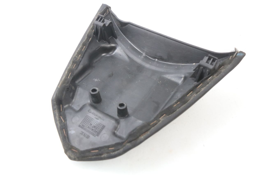 photo de SELLE ARRIERE PEUGEOT JET FORCE CARBU 50 (2003 - 2016)