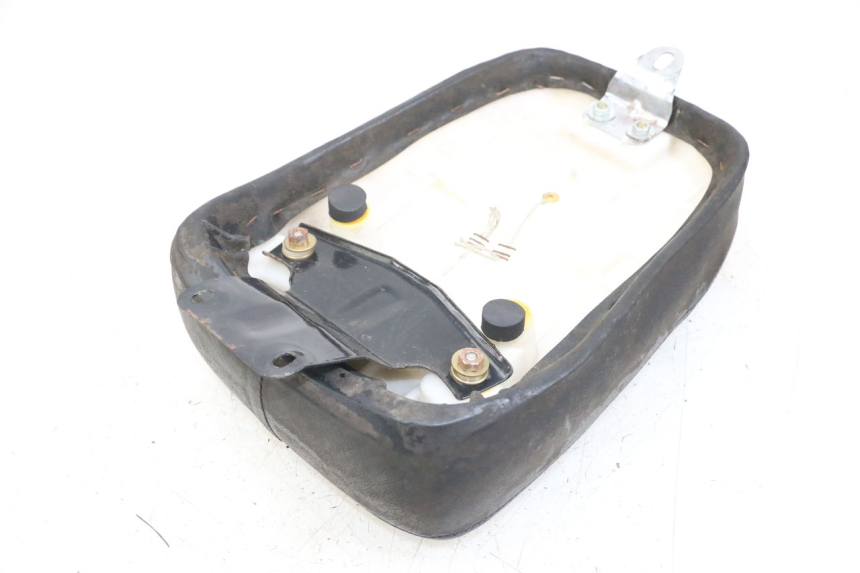 photo de SELLE ARRIERE JINLUN JL HIGHLANDER 125 (2007 - 2015)