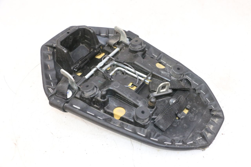 photo de SELLE ARRIERE YAMAHA MT-07 MT07 ABS 700 (2018 - 2020) - Autre angle de vue