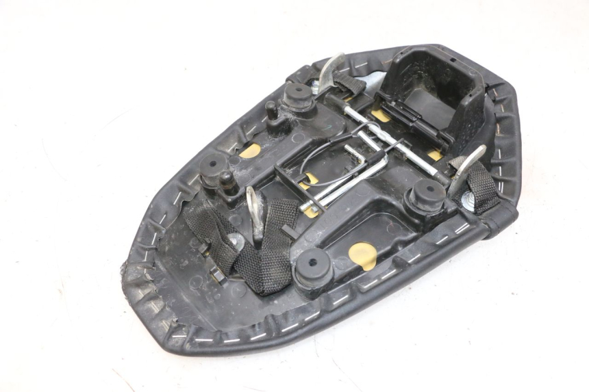 photo de SELLE ARRIERE YAMAHA MT-07 MT07 ABS 700 (2018 - 2020) - Gros plan technique