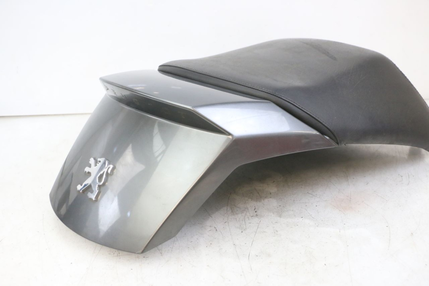photo de SELLE ARRIERE PEUGEOT SATELIS 125 (2010 - 2012)