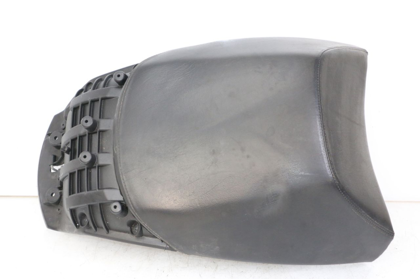 photo de SELLE ARRIERE PEUGEOT SATELIS COMPRESSOR K15 125 (2006 - 2009)