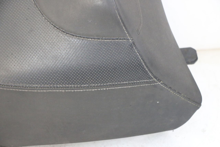 photo de SELLE ARRIERE PEUGEOT SATELIS 125 (2013 - 2018)