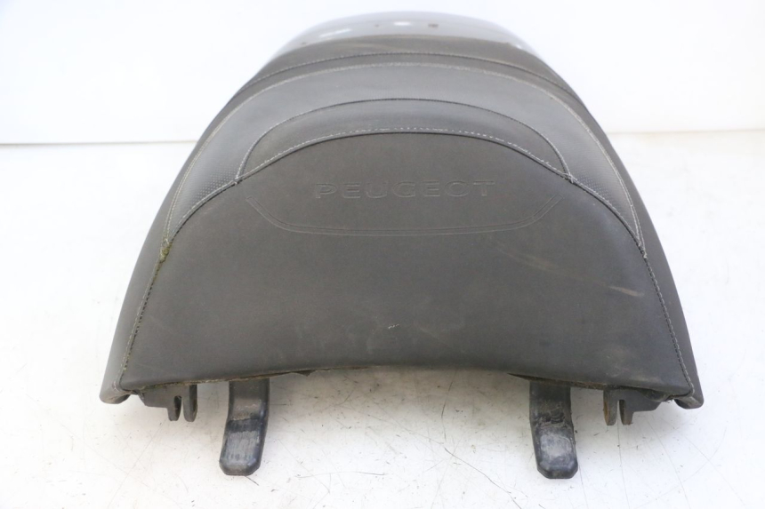 photo de SELLE ARRIERE PEUGEOT SATELIS 125 (2013 - 2018)