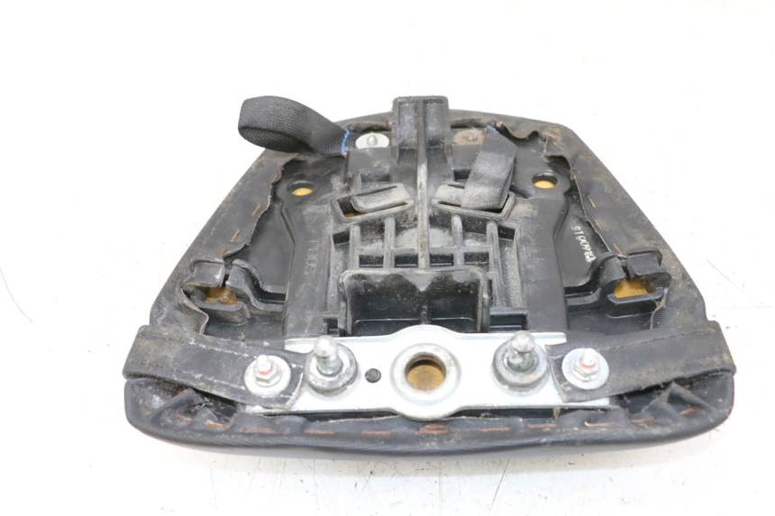 photo de SELLE ARRIERE SUZUKI GSR 750 (2011 - 2017)