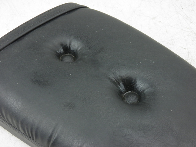 photo de SELLE ARRIERE SUZUKI GZ MARAUDER 125 (1998 - 2004)