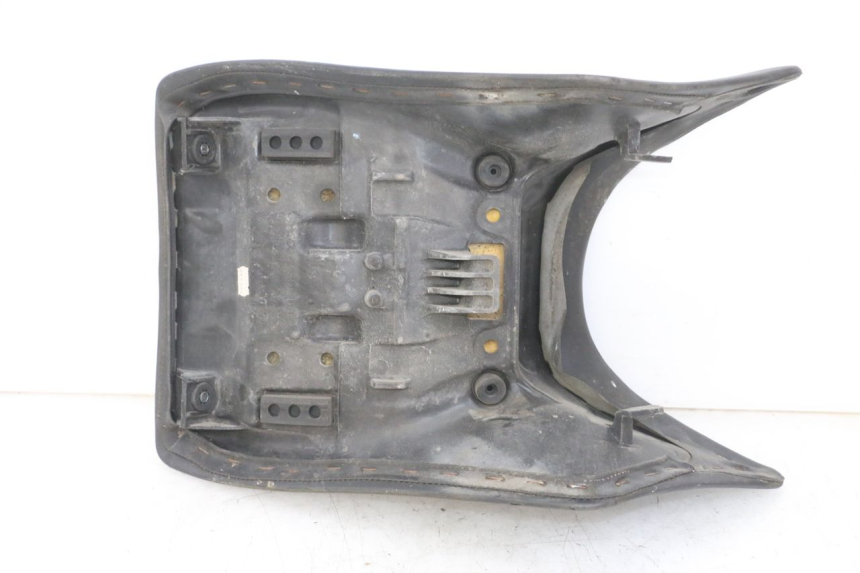 photo de SELLE AVANT HONDA CBF 500 (2004 - 2007)