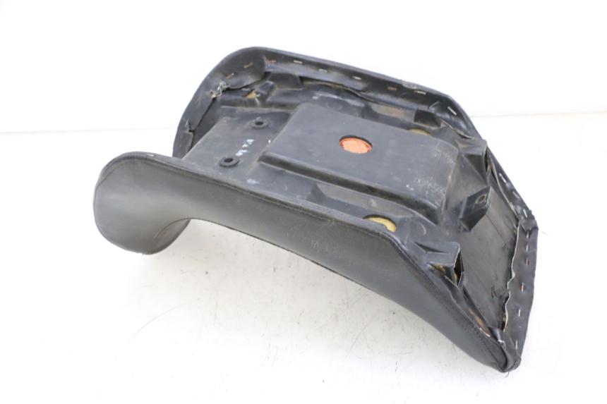 photo de SELLE AVANT KAWASAKI GPZ RX 1000 (1986 - 1988) - Gros plan technique