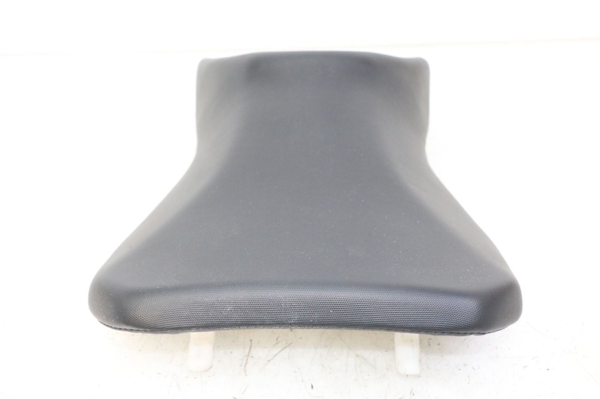 photo de SELLE AVANT SUZUKI GSR 750 (2011 - 2017)