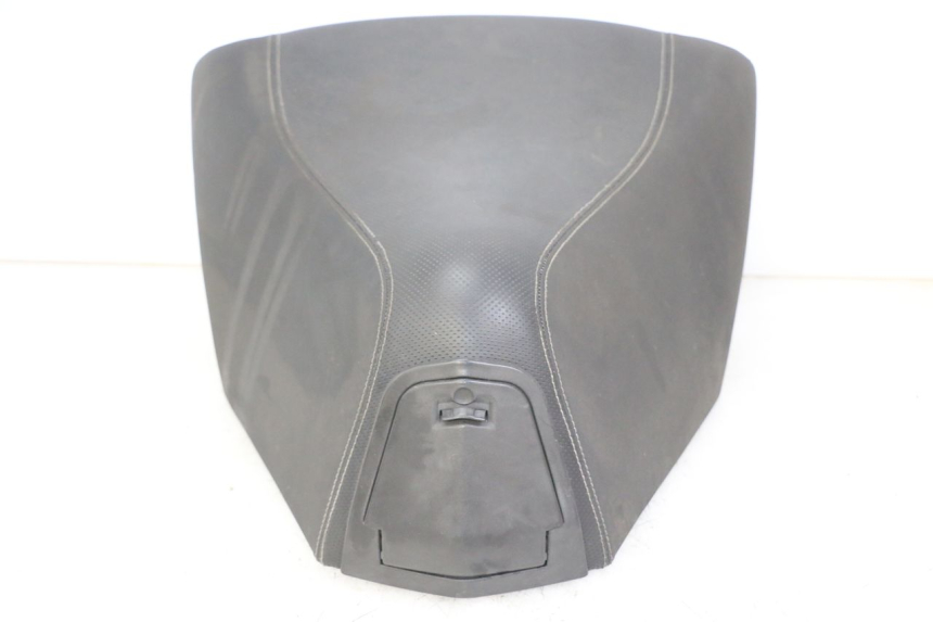 photo de SELLE AVANT PEUGEOT SATELIS 125 (2013 - 2018)