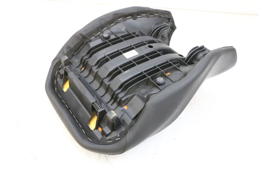 photo de SELLE AVANT BMW R GS 1250 (2021 - 2024) - Marquages et références