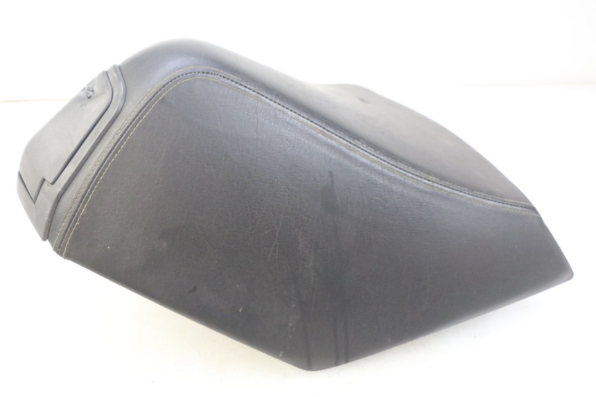 photo de SELLE AVANT PEUGEOT SATELIS 125 (2006 - 2009)