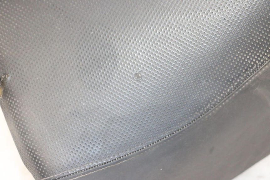 photo de SELLE AVANT PEUGEOT SATELIS 125 (2013 - 2018)