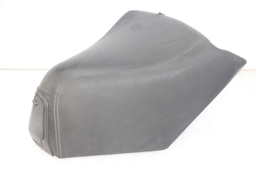 photo de SELLE AVANT PEUGEOT SATELIS 125 (2013 - 2018)