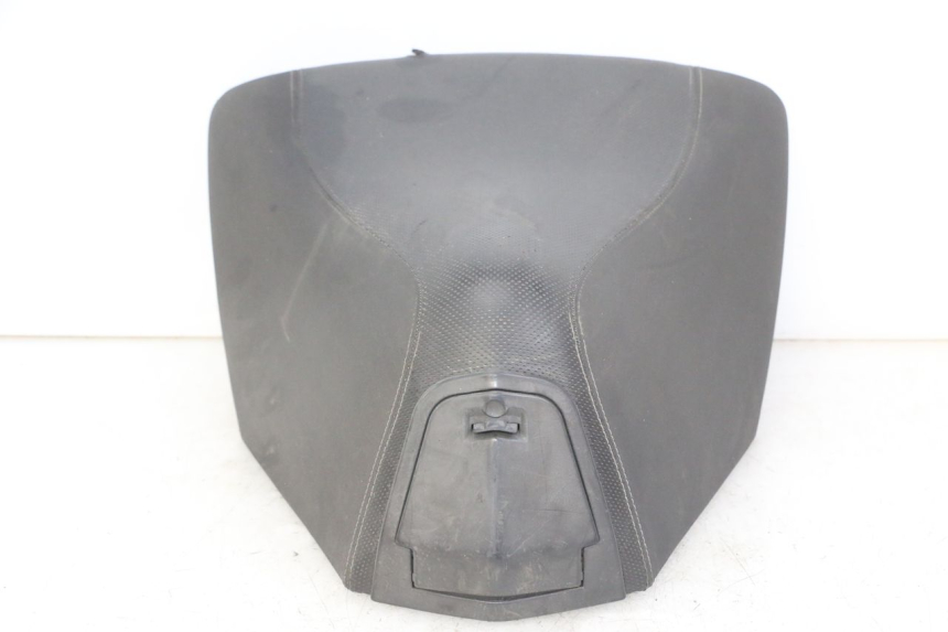 photo de SELLE AVANT PEUGEOT SATELIS 125 (2013 - 2018)