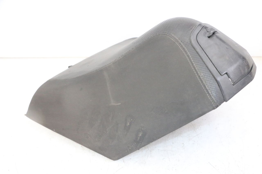photo de SELLE AVANT PEUGEOT SATELIS 125 (2013 - 2018)