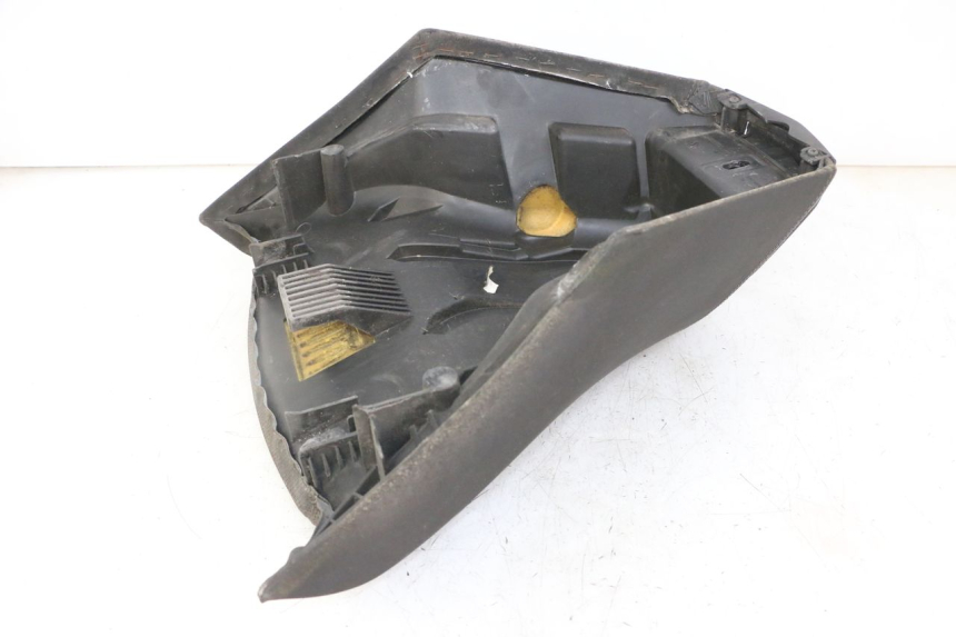 photo de SELLE AVANT PEUGEOT SATELIS 125 (2013 - 2018)
