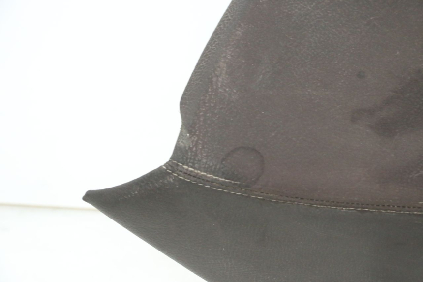 photo de SELLE AVANT PEUGEOT SATELIS 125 (2006 - 2009)