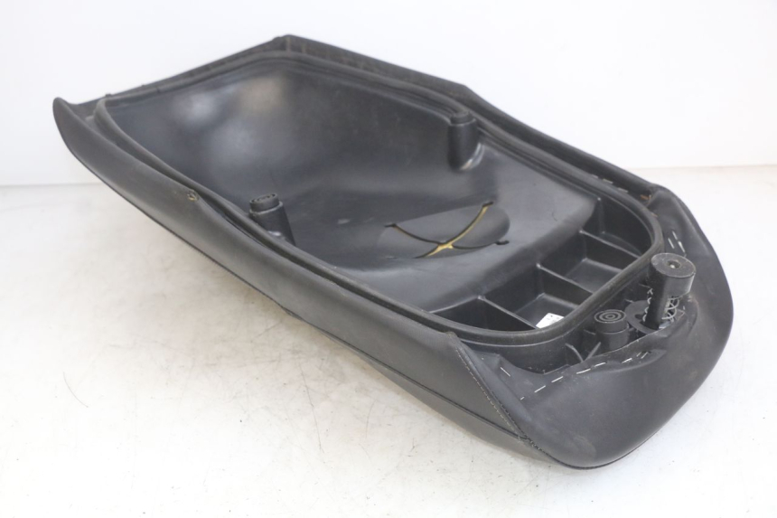 photo de SELLE AVANT YAMAHA YP MAJESTY 125 (2007 - 2010)